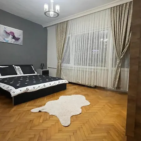 Alya Apartment