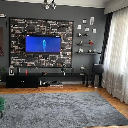 Alya Apartment